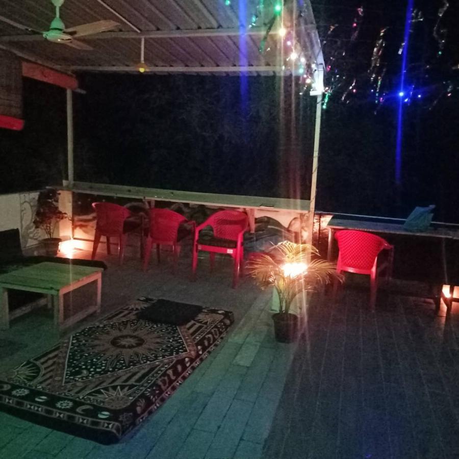 Shivanjal Wellness And Accommodation Rishīkesh Buitenkant foto
