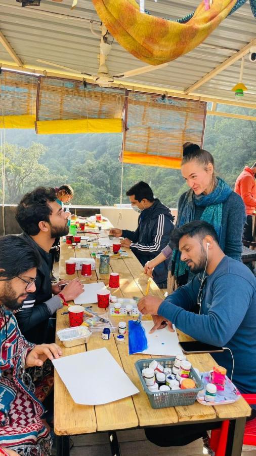 Shivanjal Wellness And Accommodation Rishīkesh Buitenkant foto